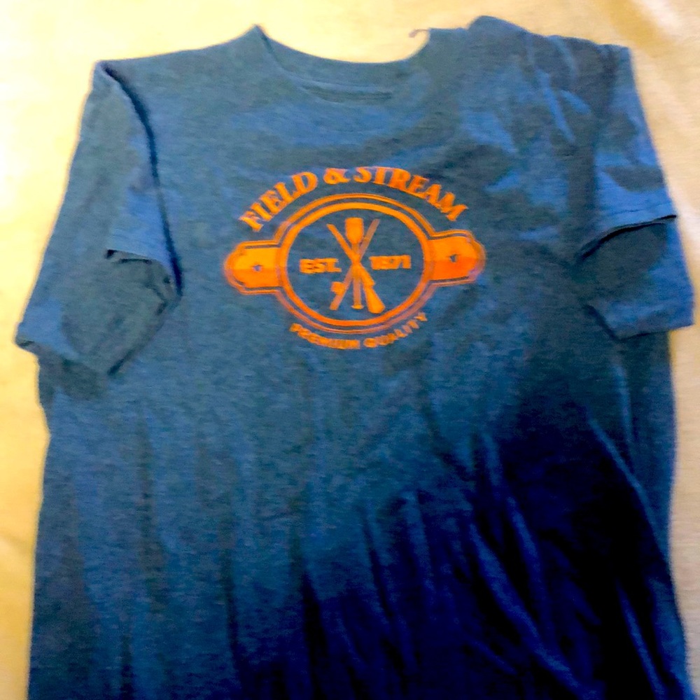 Field & Stream boys T-shirt size xl